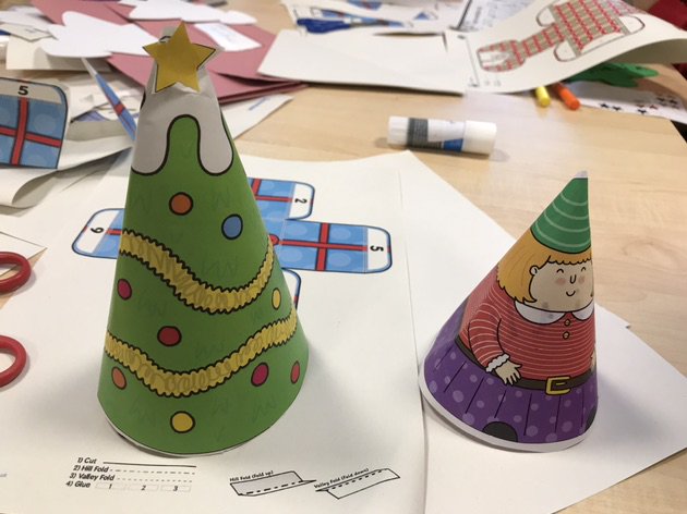 MMMFunMathClubs's tweet image. @MMMFunMathClubs All the Fun of the Fair was the theme this week.  Great games and activities! 😀🎲📏