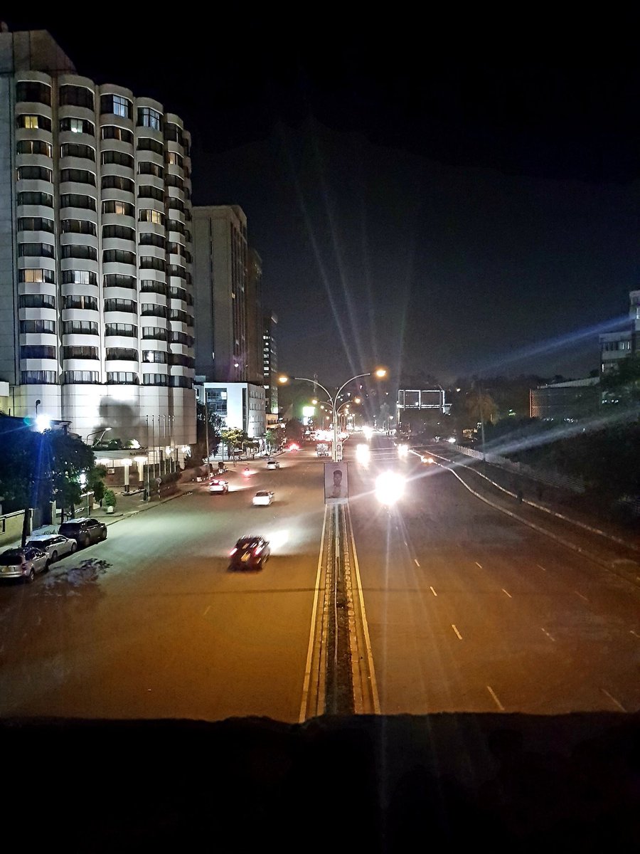 Mwass_'s tweet image. Your DMs vs her DMs 😂