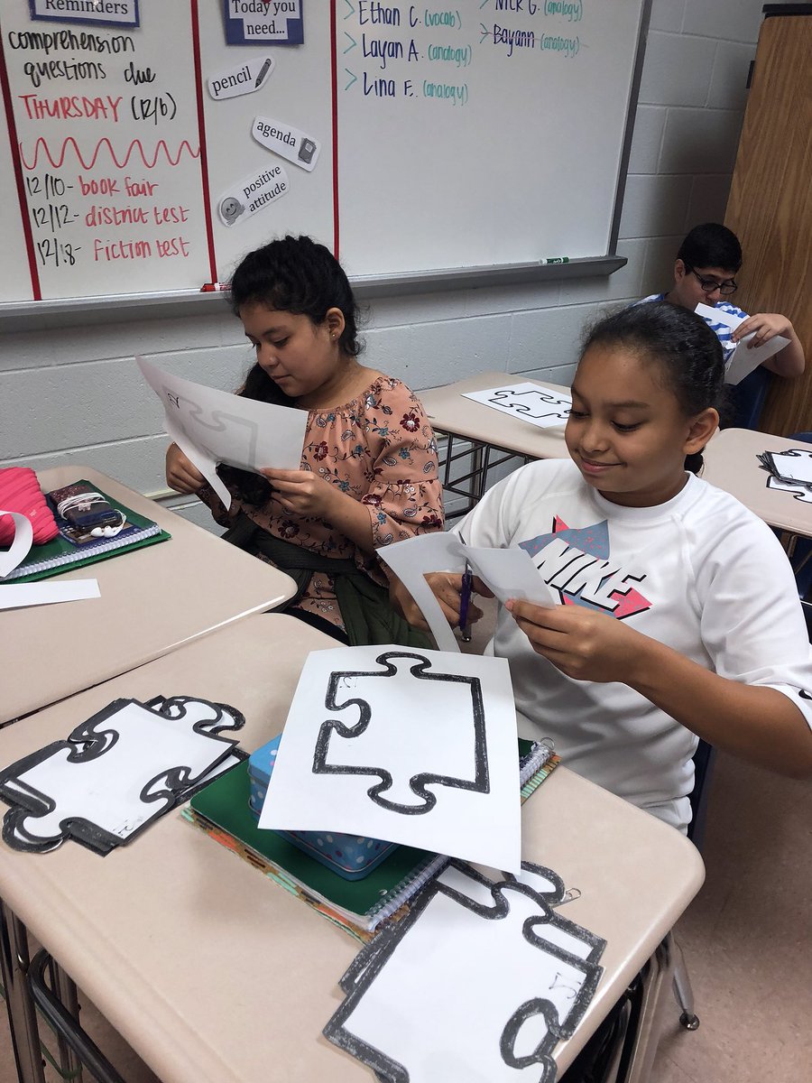 msaulestia's tweet photo. Payton’s Pals enrichment is hard at working preparing for our upcoming positivity project activity! We can’t wait for team day on the 14th #OurKMS https://t.co/L4SLhbTPae