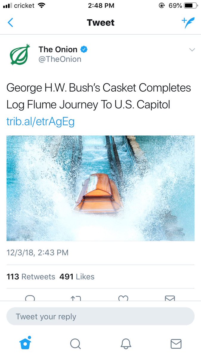 WhenIDieHumor's tweet image. When I die send my damn casket down splash mountain