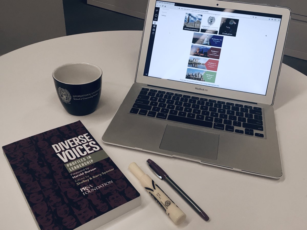 GeorgetownGSC's tweet image. Our Cohort 4 students recently heard from some of the inspiring #leaders featured in @PRSAFoundation's Diverse Voices book! Huge thanks to our panelists @ThinkBluePR, @twittforaking and @elee01, and to @ProsekPR for orchestrating this discussion!