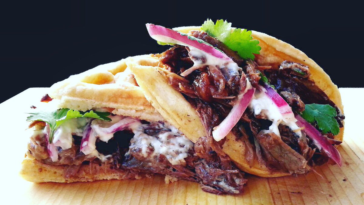 #foodtruck #food #instafood #foodphotography #foodlover #friends #travel #travelphotography #washingtondc #instaphoto #smile #usa #facebook #influencer #instafollow #instafollowers #salmon #smokedsalmon #norwegian #waffles #wafflesandwich #wafflehouse #Gyro #lamb