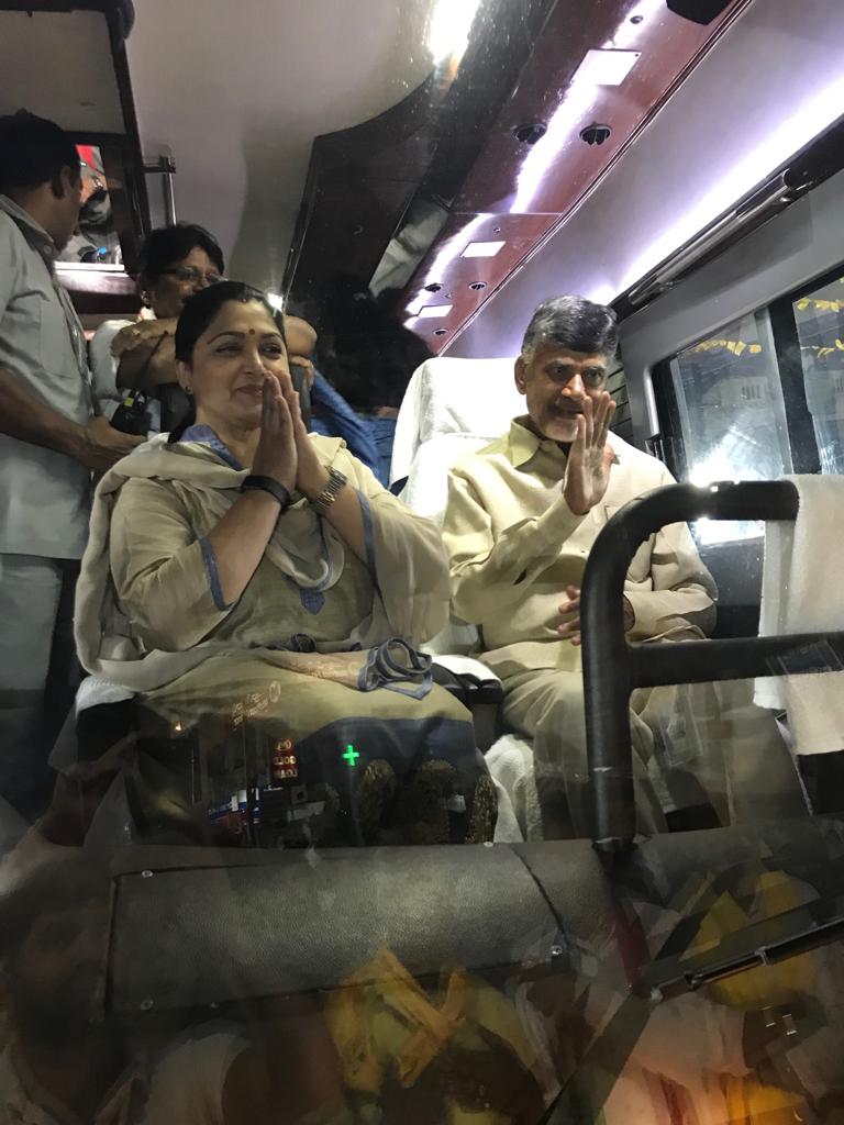 KhushbuSundar (@khushsundar) on Twitter photo Had the honour of meeting the H'ble CM of AP <a href="/ncbn/">N Chandrababu Naidu</a> gaaru while campaigning in Telangana..so privileged..thank you Sir for your valuable time. Had the honour of meeting the H'ble CM of AP <a href="/ncbn/">N Chandrababu Naidu</a> gaaru while campaigning in Telangana..so privileged..thank you Sir for your valuable time.