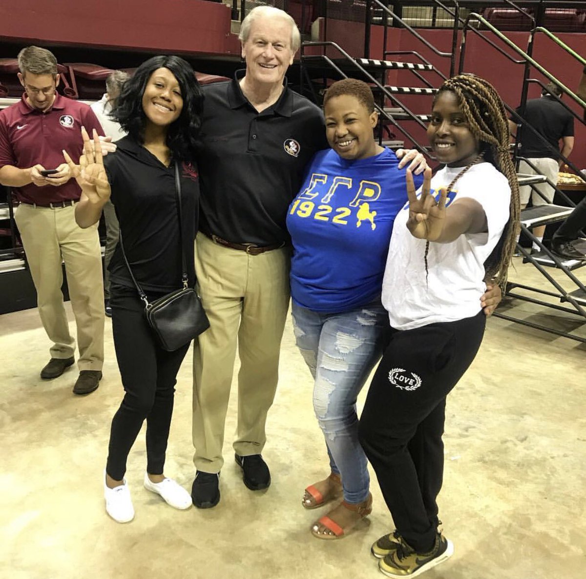 fsuSGRho's tweet photo. 🗣 It’s our Charter Day babyyyy! Thank you @floridastate for allowing us to provide 45 years of #GreaterSeviceGreaterProgress to this campus and the surrounding community 💙💛 https://t.co/yFzV1IIZkn
