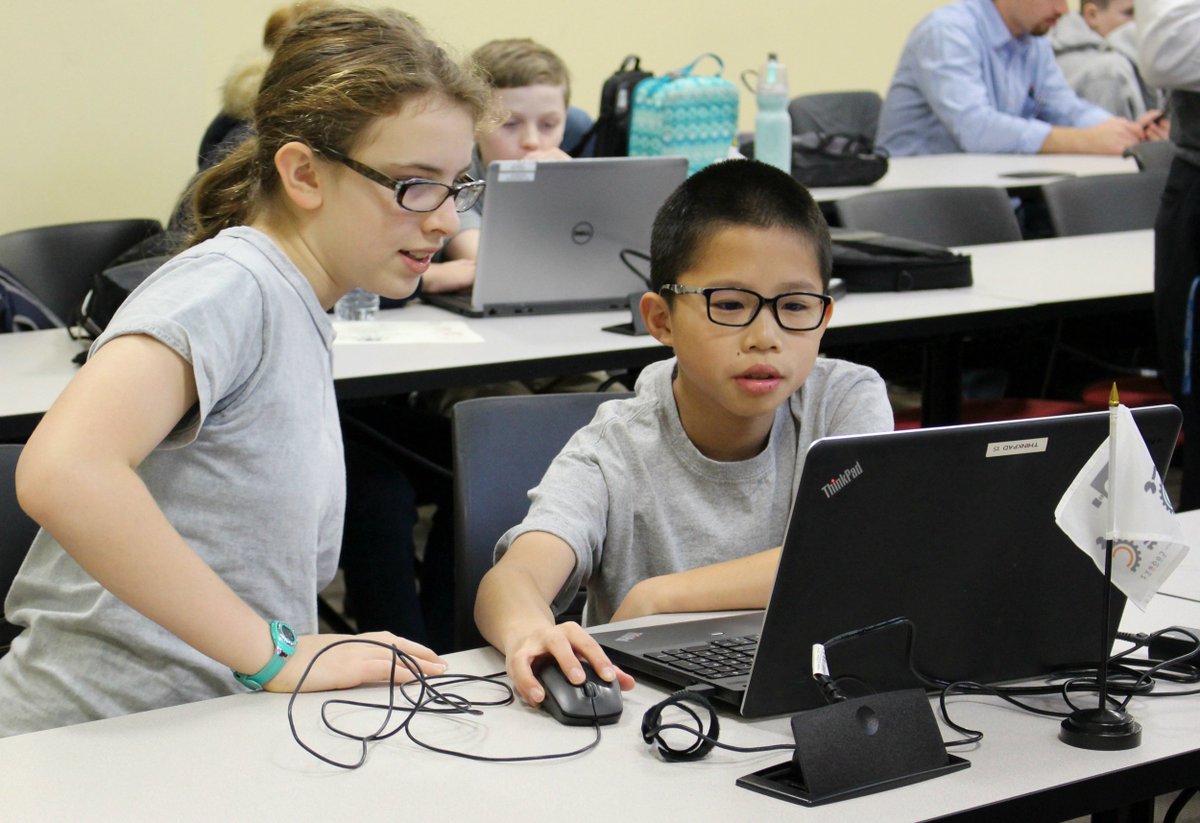 PADeptofEd's tweet image. Students from across Pennsylvania are at @HarrisburgU today competing in the statewide Cyber Robotics Coding Competition! #CRCCForAll #MayTheCodeBeWithYou #HourOfCodeInPA #CSEdWeek