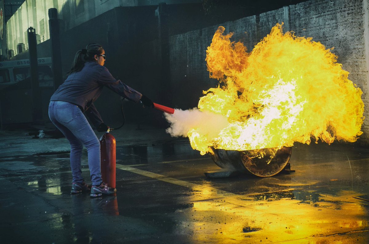 _Endeavour_UK's tweet photo. 🔥 Award in the Principles of Fire Safety Awareness 🔥
By gaining this qualification you will know that fire safety is the responsibility of everyone in the workplace and will recognise the role they have in preventing the starting and spread of fires. - https://t.co/7hfGYay5y8 https://t.co/CGpWQP9uP0
