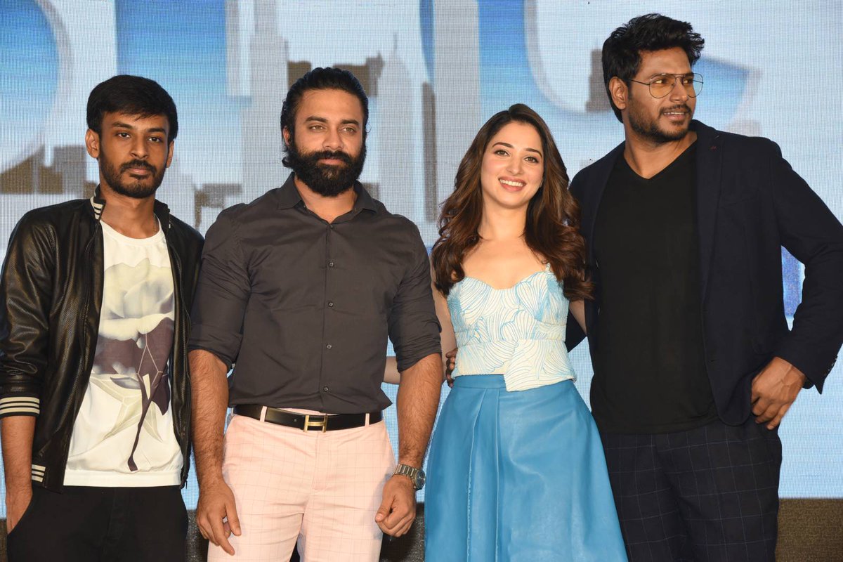 #NextEnti Pre Release Event 

@sundeepkishan @tamannaahspeaks @pnavdeep26 @kunalkohli @PuriAkshai @sachiinjoshi @LahariMusic #LeonJames @skcforfilms 

#NextEntiOnDec7