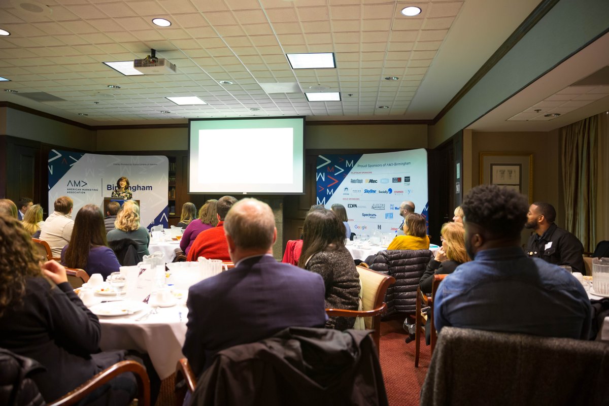 AMABirmingham's tweet photo. Thanks to Ginger Jefferson of the @comfoundbham for joining us for our November luncheon! #AMABham #LearnConnectGrow
Photos: Focus Creative https://t.co/HjRiGK3WdC