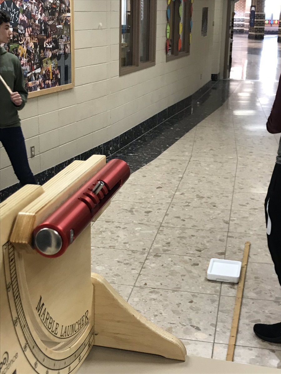 MrVislearning's tweet photo. 4th block during 3rd. #keystones #physicsisreal #CBSouth #cbsdscience @CBSouthHS https://t.co/okevBFecwM