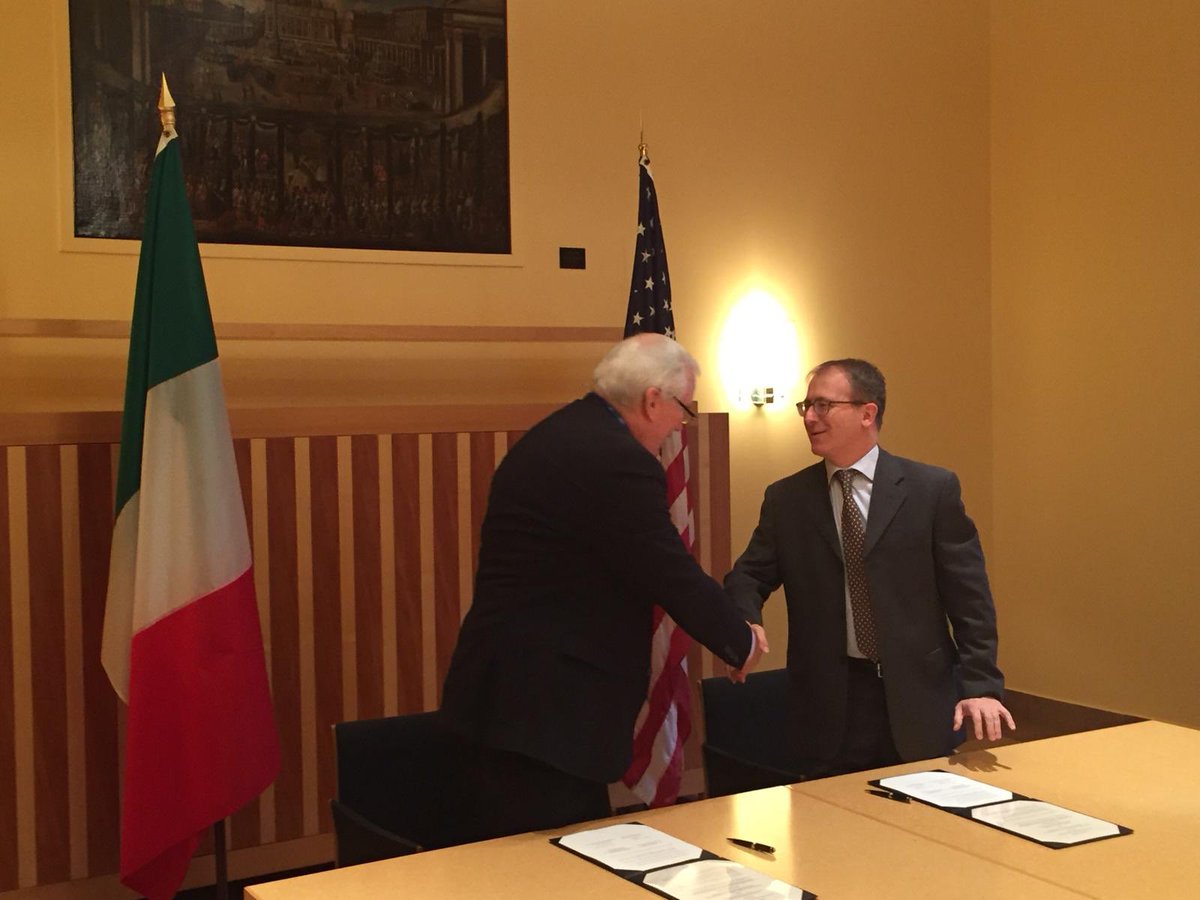 Italy in US tweet media