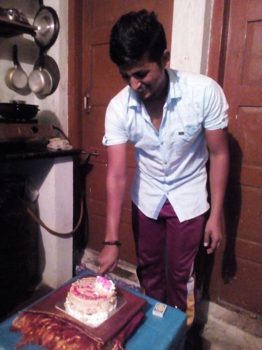 RaviVC7's tweet image. My birthday celebration thanks