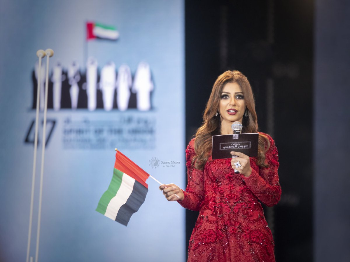SunMoonstudio's tweet image. تصورينا للمذيعة المتألقة 
#مهيرة_عبدالعزيز 
@Mahira
في احتفالات #اليوم_الوطني47
كل عام و #الامارات الحبيبة بألف خير

#اليوم_الوطني #رايكم_يهمني #دبي #ابوظبي #الشارقة #السعودية #عرب #فولو #تصويري #سوشال_ميديا #هاشتاق #انستقرام #صور #تصميم #لايك
#uae #dxb #photography