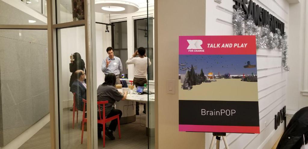 SamsungNext's tweet image. .@G4C&apos;s #XR4C Talk and Play is in full swing at #SamsungNEXTNY tonight! We&apos;ll be hearing from @franceleeg of @GoogleARVR, @kmiklasz of @brainpop, and @mr_isaacs on their best case uses of XR for Education across a variety of mediums and sub-sectors soon. But first, demos!