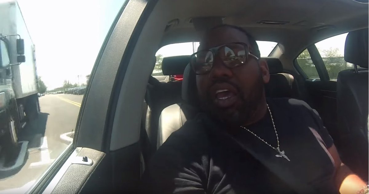 wearerumbleyard's tweet photo. watch @Raekwon sing "If I Ever Fall In Love Again" on Car Star! https://t.co/YVhmbzJCLS https://t.co/6mfseDjaOu
