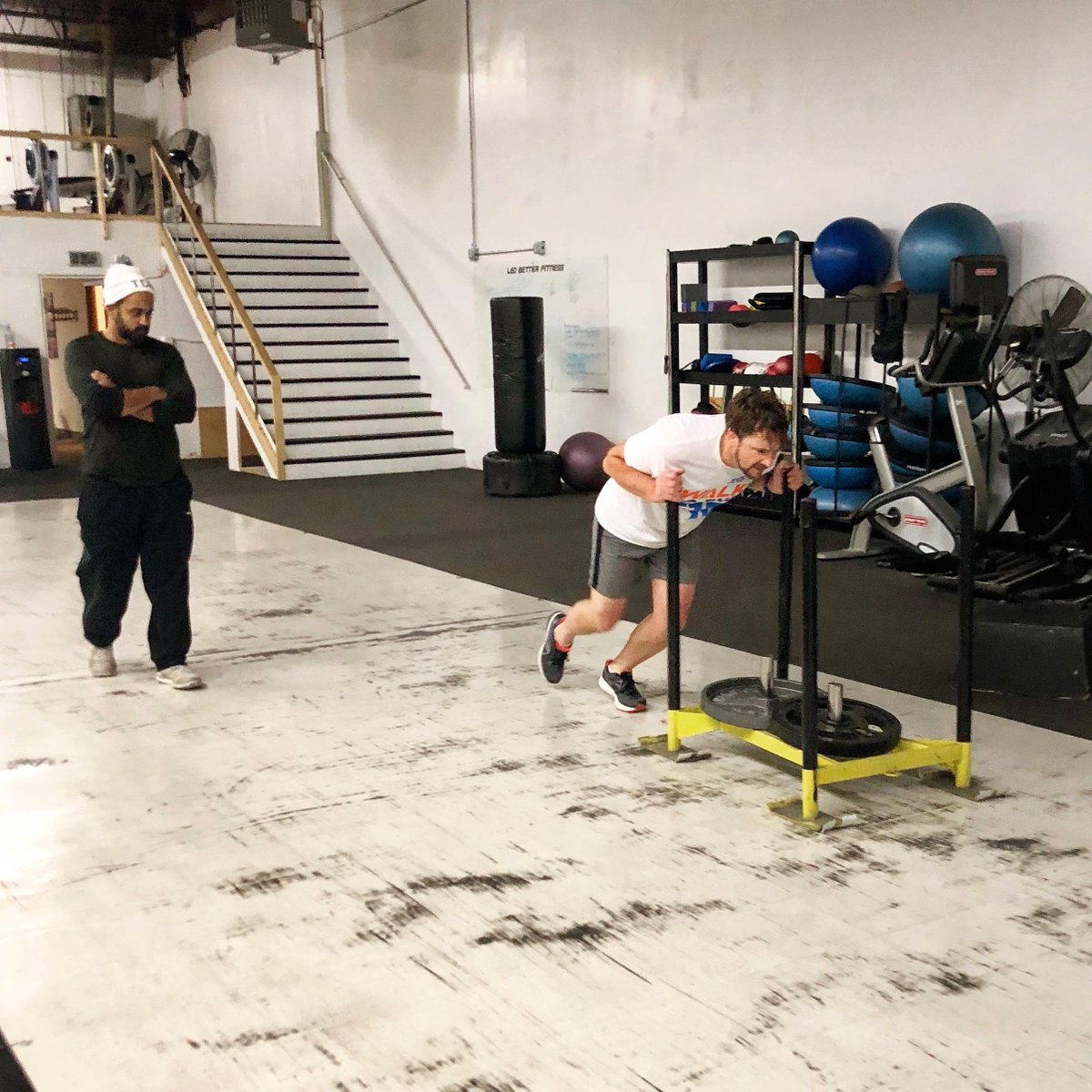 ApexPTmpls's tweet photo. Sometimes you’ll feel like giving up. Before you give up, consider the fact that you may just need a little motivation and support to get through it. You got this!
#trainwithapex #personalizedgrouptraining #dosomethingepic #peopleofapex #getfit #personaltrainer #exercise #workout https://t.co/A5yPmxJBqJ