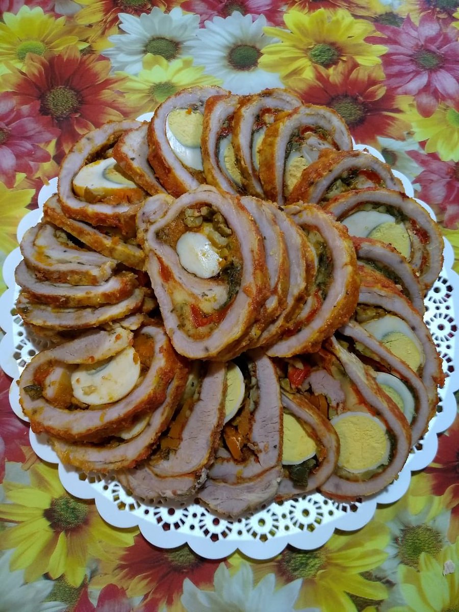 Te dejo acá lo mejor de dulce y salado para esta navidad. Zona Villa Ballester y alrededores. Todo casero, primera calidad. Buscá en Instagram a @saucosulceysalado.