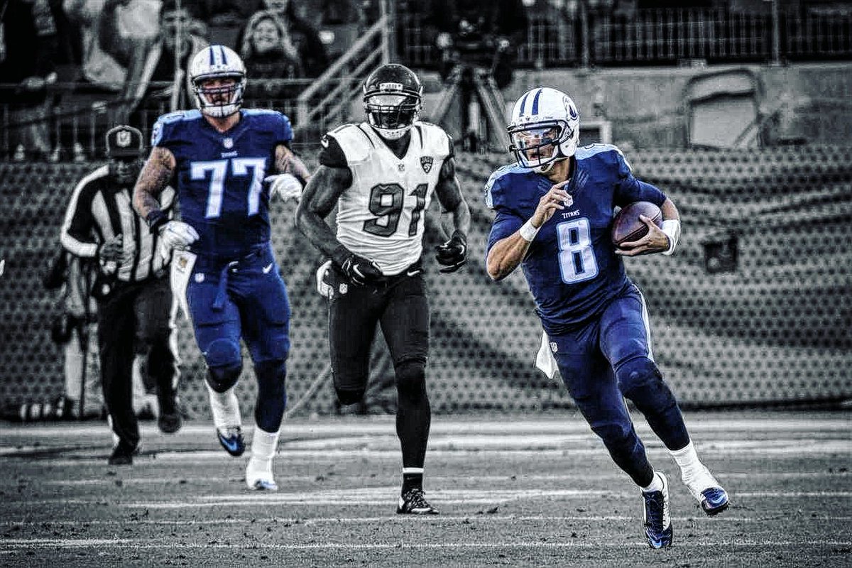 TitanMoments's tweet image. #FlashBackMoment 
Marcus's infamous 87 YD run against the Jags. (2015) #TitanUp