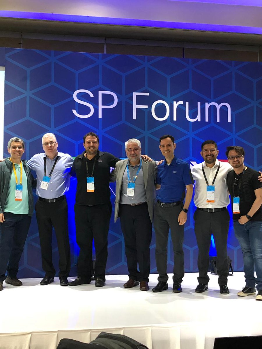 CiscoSPLatam's tweet photo. Un día enriquecedor para todos los Proveedores de Servicios. Agradecemos a los conferencistas por participar de este exitoso SP Forum 2018 #SPsenCiscoLive #CiscoLiveLA @CiscoSPLatam https://t.co/gedodbEmbD