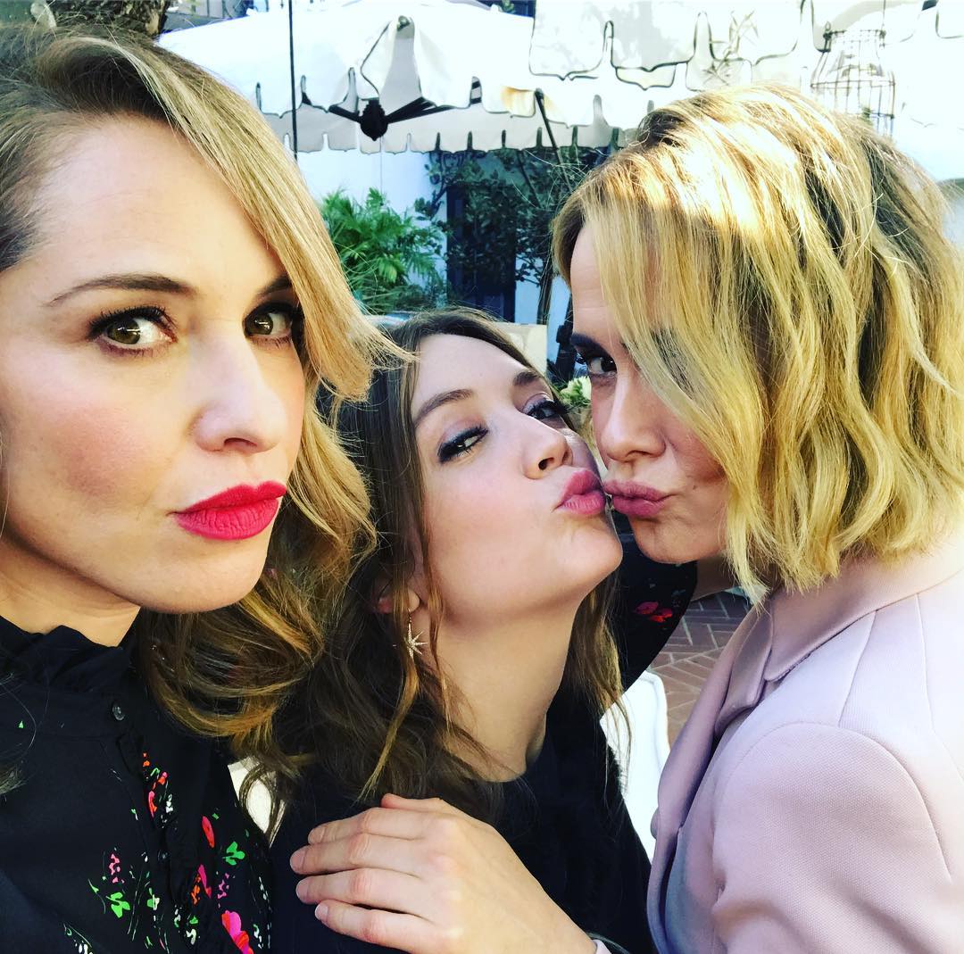 Sarah Paulson And Emma Roberts