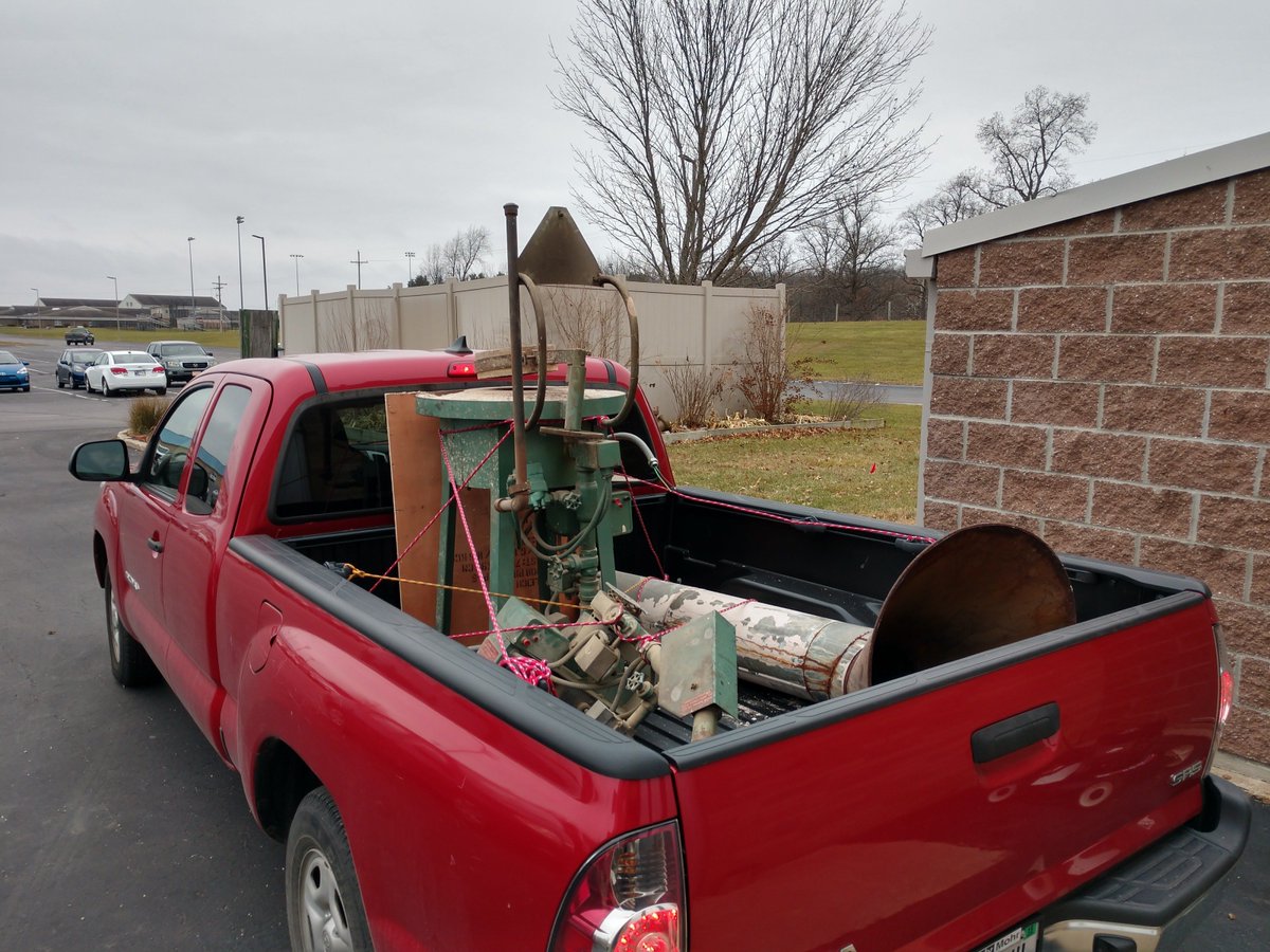 Castlemakers1's tweet photo. Picking up new addition for the Makerspace.... https://t.co/Oew53ZYutT
