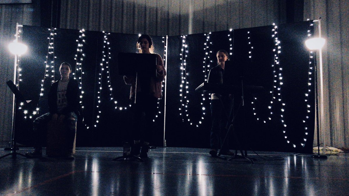 YCshania's tweet photo. Last night was so beautiful, and the best part is that it was only a preview of something even better to come! 

Thank you, female club presidents, for making a crazy idea we had last year into a tradition.❤️ #MyYC #FemalesAndFellowship https://t.co/oUSa33VD79