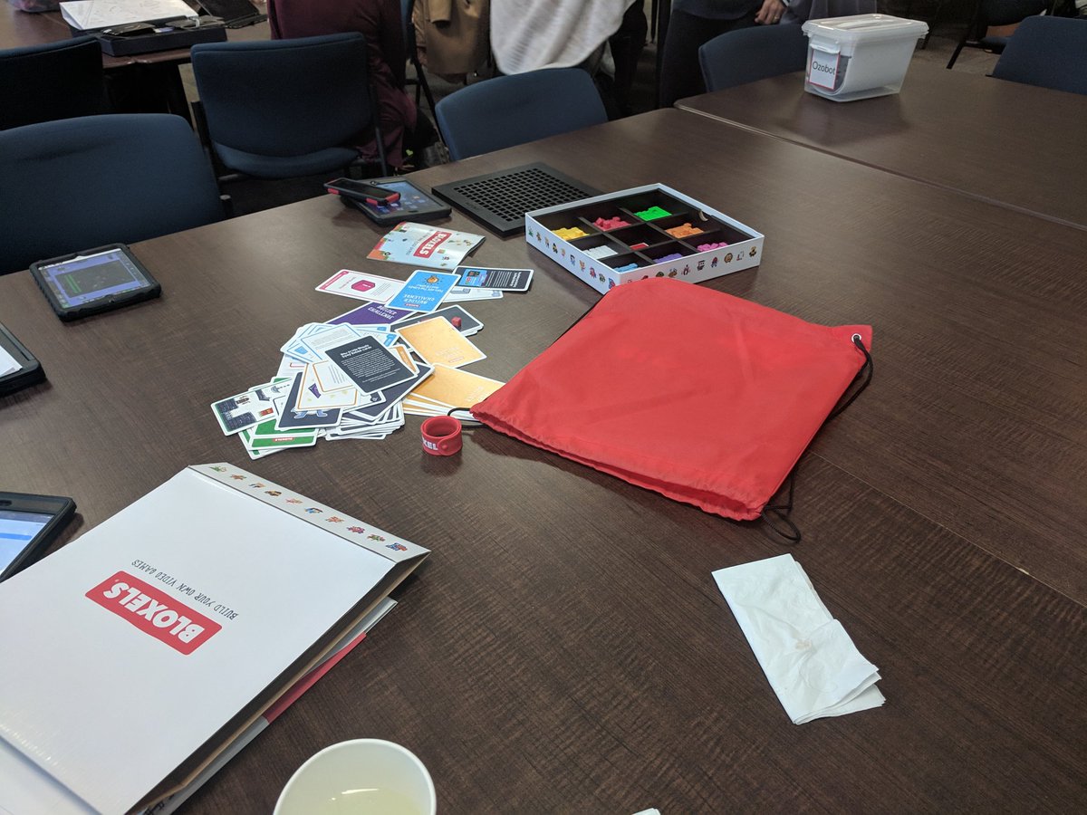 MsWillipedia's tweet photo. I'm so grateful that @hollyfrilot lets me be like "Brotha Man from the Fifth Floor" by joining in the fun with her Media Specialists.
Today's Makerspace Mixer was illuminating (and not just because of the #HaryPotter @TeamKanostars coding kit)!
#martinreference https://t.co/QkyBN3E9Od