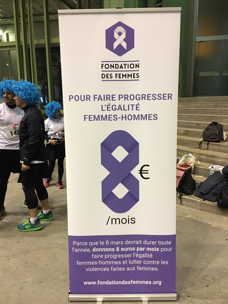 ChavoutierFanny's tweet photo. 40 coureurs et coureuses de @GRTgaz sont prêts à tout donner pour la lutte contre les violences faites aux femmes à la #NuitDesRelais, organisée par la @Fondationfemmes  au @GrandPalaisRmn 🏃🏽‍♂️🏃🏼‍♀️ #engagement #solidarité https://t.co/JUa2OJcsDw
