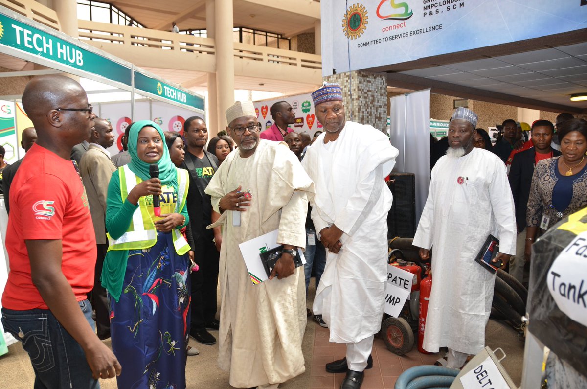 nnpclimited's tweet photo. πΈ Highlights: Earlier today, GMD @NNPCgroup @DrMKBaru officially declared open the "CS Connect", the Corporation's new platform where all the units under the Corporate Services Autonomous Business Unit showcased their activities towards better service delivery.
#csconnect2018 https://t.co/rPBnh9HE7z