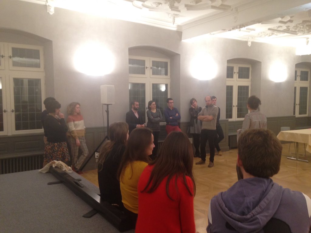 FFJeunesse's tweet photo. Top départ pour la 2è soirée débat du @FFJeunesse à Strasbourg ! 

Au programme : échanges, débats et réflexions autour des droits fondamentaux dans l'Union européenne 🇪🇺
Cc @UDIjeunes @JeunesSoc @JeunesRadicaux @Jeunes_Ecolos @UNEF @La_LMDE @reseauemeVia @BNEIassos https://t.co/QYJfCUZTyD