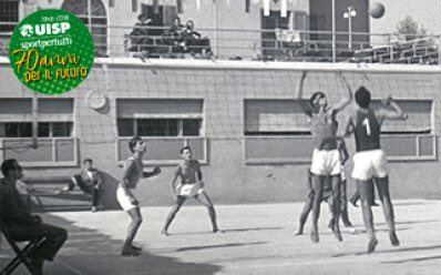 UispNazionale's tweet photo. “Sportpertutti, tra sviluppo sostenibile e innovazione sociale” convegno @UispNazionale #70anniUisp a Perugia #6dicembre https://t.co/6ogE43Fqy8 https://t.co/YIRoqvMqHf