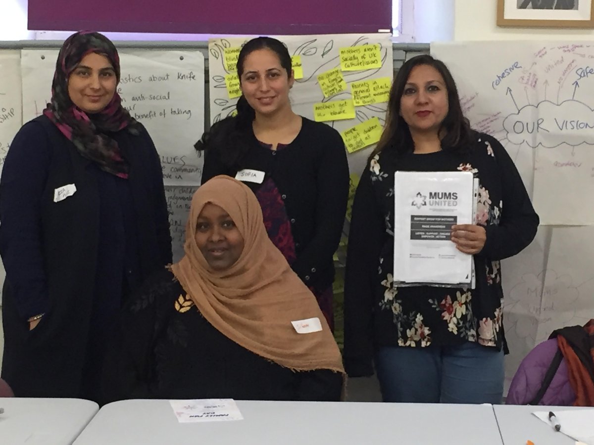 VoiceManor's tweet photo. .@mumsunitedshef group appeal to mums across Sheffield, including Manor, to join their campaign against knife crime and anti-social behaviour. By @korizhai 

https://t.co/sHPcARKD1y

#manorsheffield #knifecrime #mums https://t.co/PVnLpCh3yE