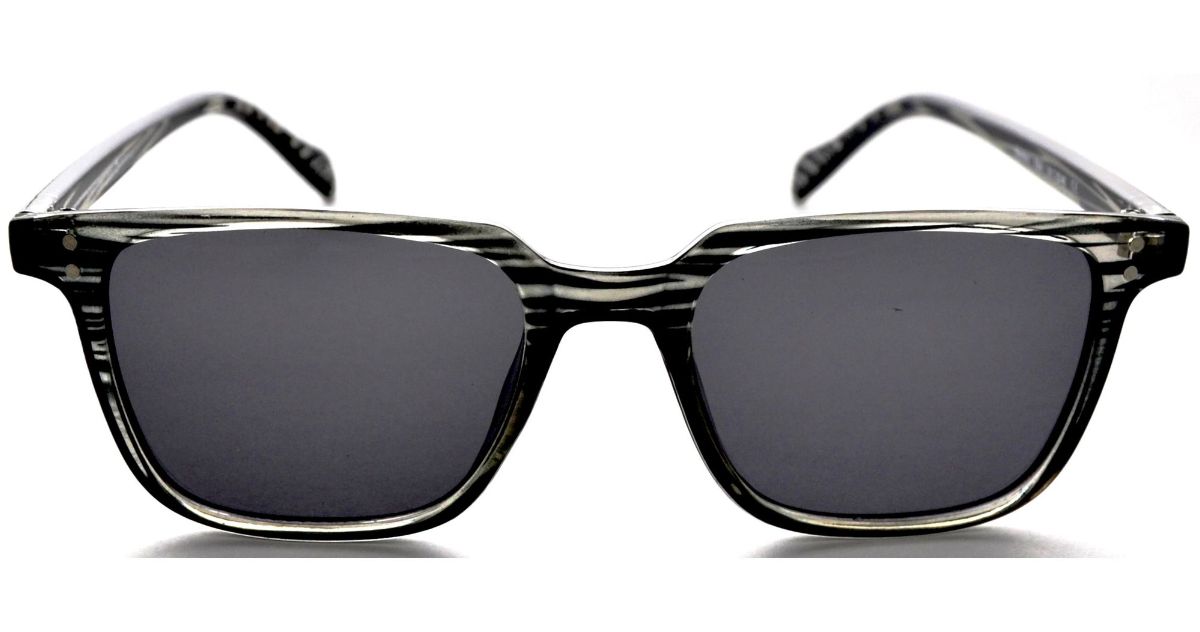 DaasOptique's tweet photo. New Sunglass Styles starting at $25 - $150! - https://t.co/YgoU7RWUyj https://t.co/w2QFMZW2Rh