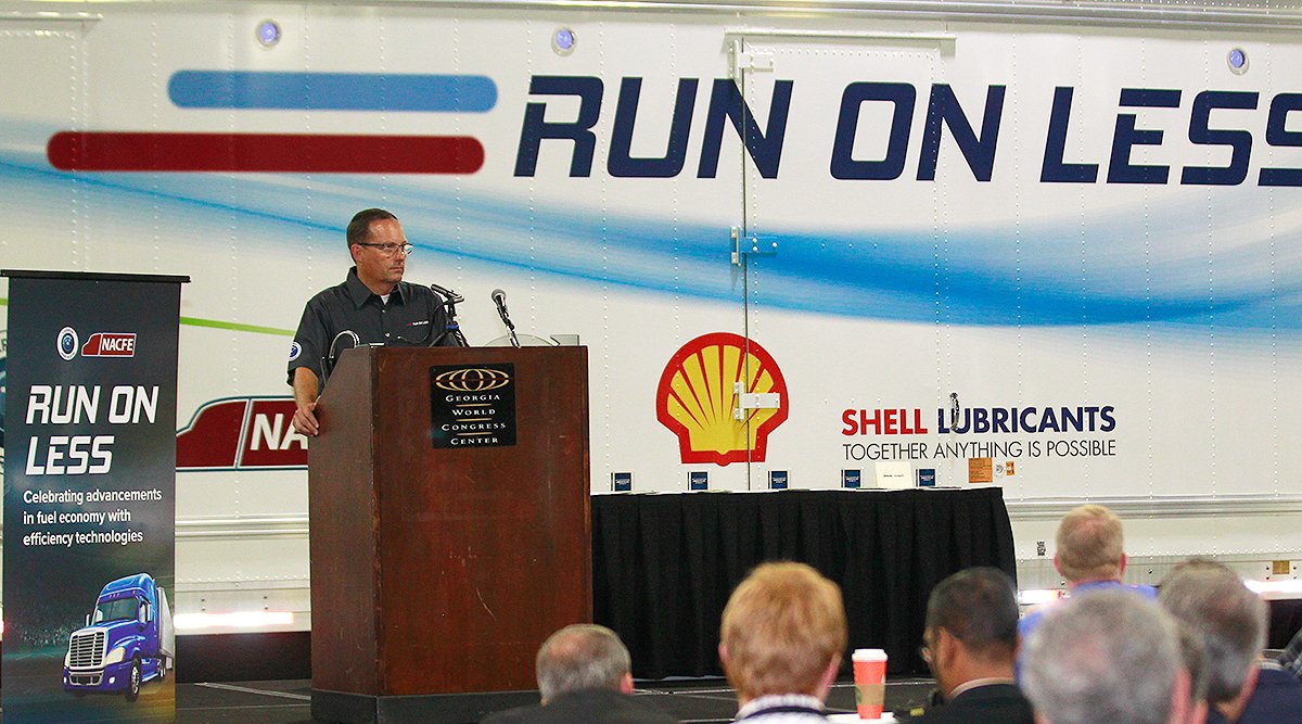 blulogisticsUSA's tweet image. The North American Council for Freight Efficiency is helping to improve vehicle fuel economy. Learn how. @TransportTopics 
#seldat #transportation #supplychain #globalguidance #sourcing #coldchain