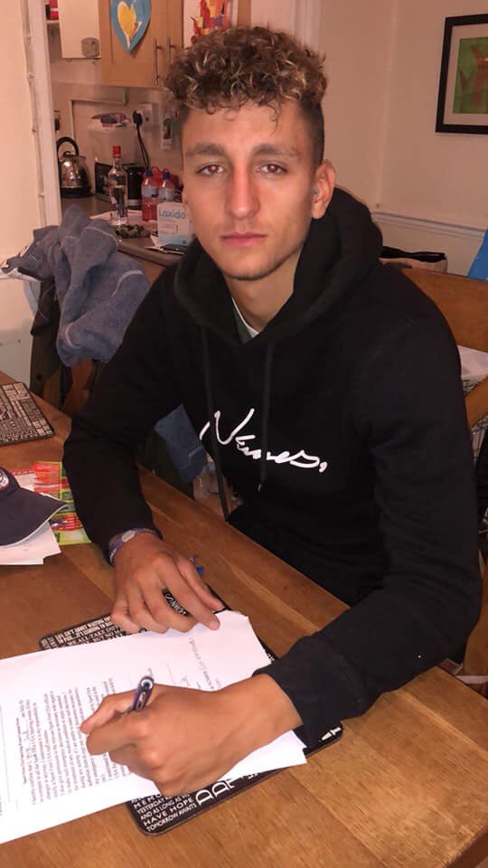 SportFirstUSA's tweet photo. Congratulations to our Athlete George Smith on signing with us to earn a soccer scholarship to the US🇺🇸⚽️

We can’t wait to help him achieve his dreams of studying and playing in America! 

Register here to attend an Assessment Day 🔽

https://t.co/rtxjZYfb07 https://t.co/iNthckAfw0