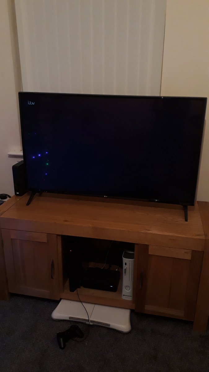 TeresaWarrior18's tweet photo. @irishchris89 is like a kid in a candy shop with our new tele 😁 #newtele 💖 https://t.co/9lc0uB9dn9