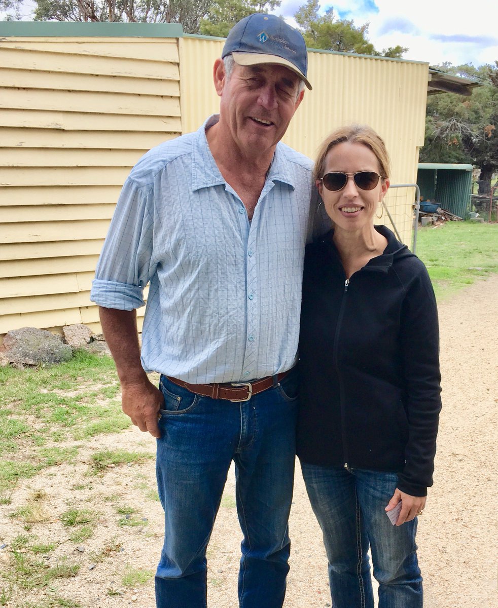 beefmatters's tweet photo. Learning about soil health, water retention &amp; carbon sequestration. Australian leaders in soil regeneration are passionate about their land. #efjourney https://t.co/srXBXTvnFv
