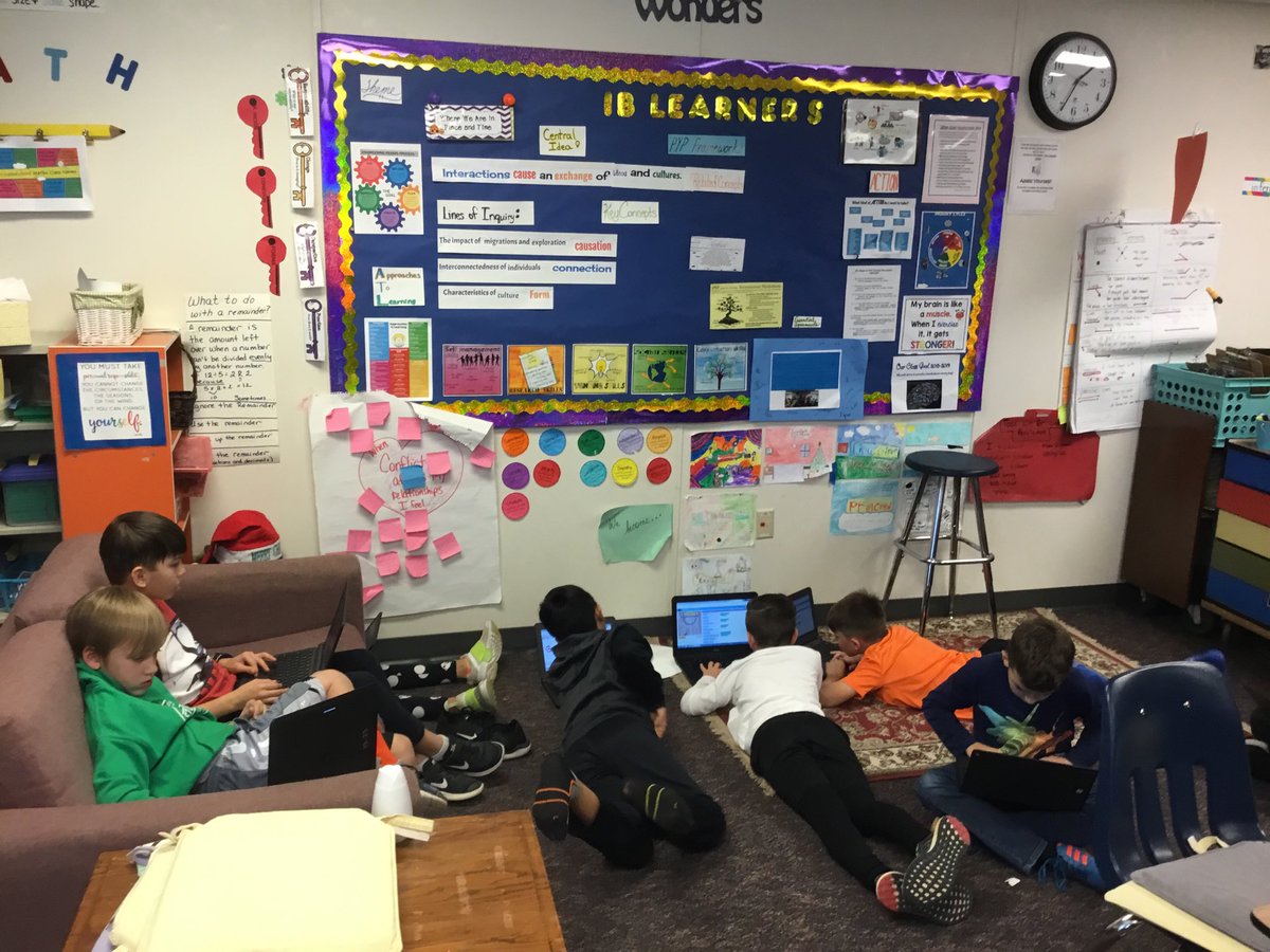 jennybellswes's tweet photo. #swescodes #HourOfCode #swesinnovates #rrisdtech everyone is engaged and excited about our Hour of Code! https://t.co/ai1skaxCfI