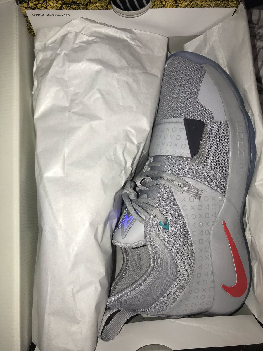 pg2 5 playstation footlocker