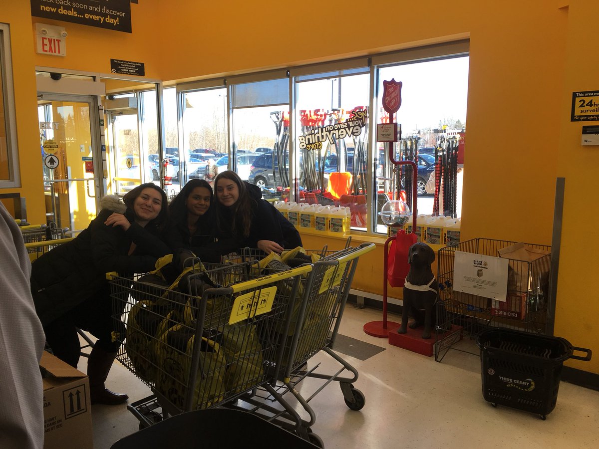 Thank you to the Wilson’s at Giant Tiger for their very generous contribution of winter boots for the Orillia youth centre. <a href="/OSSAnnouncement/">OSS Announcements</a> <a href="/SCDSB_Schools/">Simcoe County District School Board</a> <a href="/metowe/">ME to WE</a> <a href="/orilliatoday/">Orillia Today</a> <a href="/orilliaYC/">Orillia Youth Centre</a> <a href="/orilliamatters/">OrilliaMatters.com</a>
