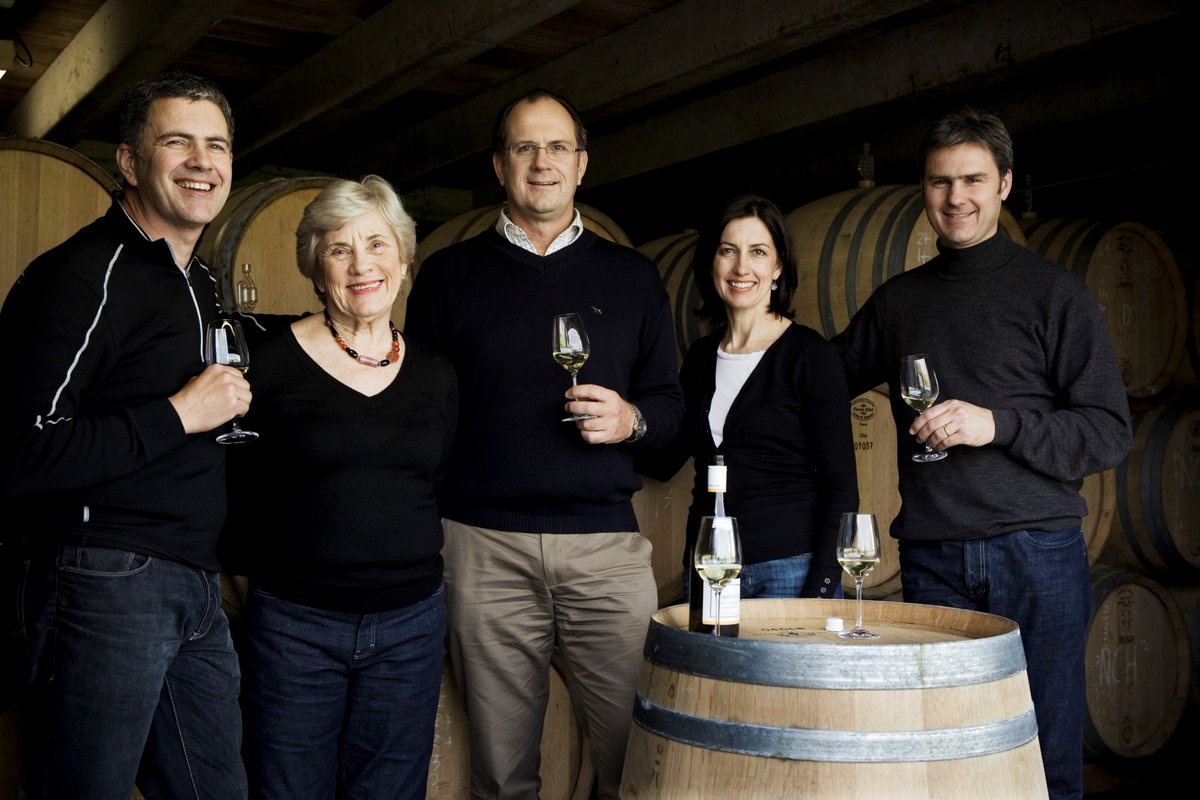 chasingthevine's tweet photo. It's a pleasure--and honor--to interview @mastersofwine. Especially when they produce incredible #Chardonnay like @KumeuRiverWines. Thanks to Michael Brajkovich for his time and thoughts on their signature white, the #MWprogram, and #climatechange. @nzwine https://t.co/lF8F6J9Aou