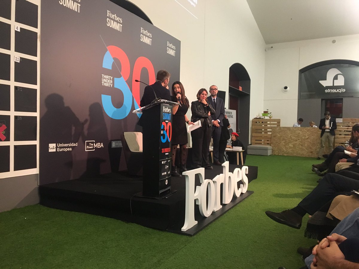 Cuatro #PremiosJES <a href="/UEuropea/">Universidad Europea</a> han sido galardonados esta noche en #Forbes30 #Forbes30Under30 <a href="/Forbes_es/">Forbes_es</a>. Enhorabuena <a href="/junearrieta/">June Arrieta</a> @eider_eb <a href="/alvaro_dfg/">Álvaro de Francisco</a> y Jesús Corbacho <a href="/eureqa3D/">Eureqa 3D</a>, sois grandes!
