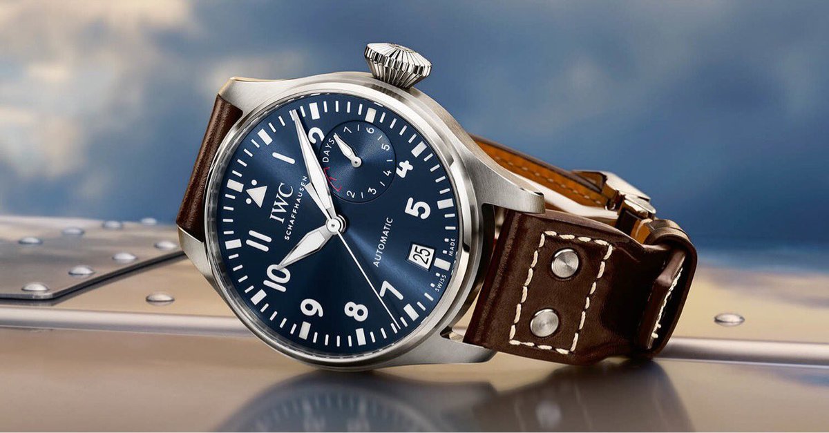 at_ona's tweet photo. #iwc #iwcwatches #bigpilot #pilot #heritage #aviator #military #brown #blue #Swiss #swissmade #jewellery #men #menwithstyle #menfashion #accessory #luxury #manual https://t.co/ZlQLS5ogB4