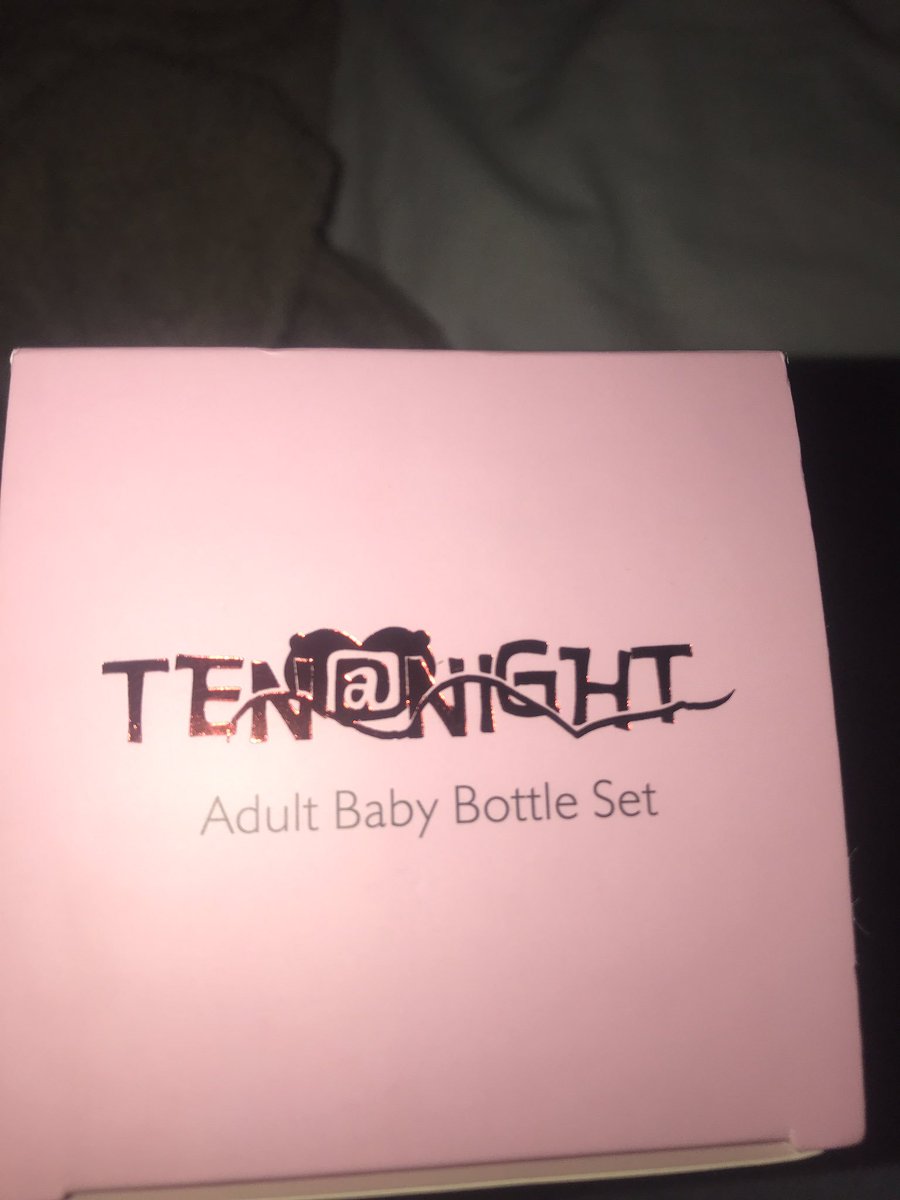 kawaiibabye's tweet photo. Guess what came inπ₯°π€€ thanks #ddlg #ddlgcommunity #paci #paciprincess #diapers #binkie #littlespace https://t.co/Zj4G6d3Jvb