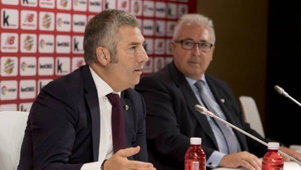 el_GOLDIGITAL's tweet photo. Los continuistas dispuestos a cambios en la filosofia del Athletic https://t.co/eFVjnTzEbY https://t.co/tiNqs2GP5C
