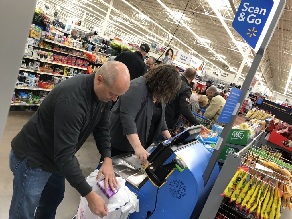 🦄 LKing tweet media