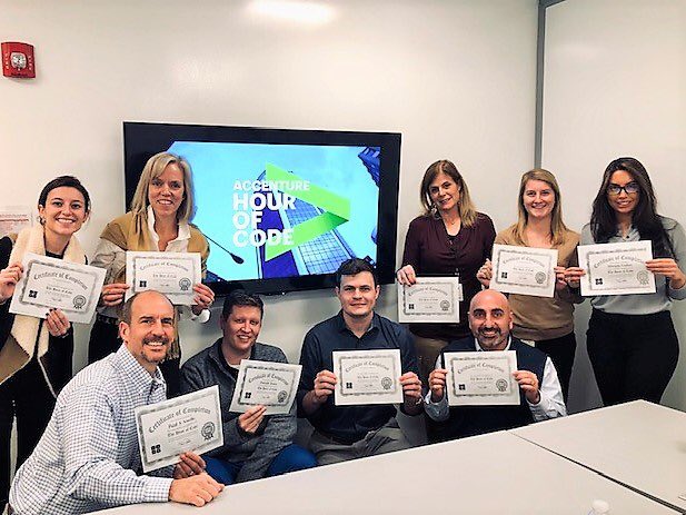 PaulAnello64's tweet photo. Just completed an #HourOfCode with my #Accenture Products &amp; Platforms colleagues in NJ! #NewSkillsNow @codeorg @AccentureTech https://t.co/mLpEfx1C8x