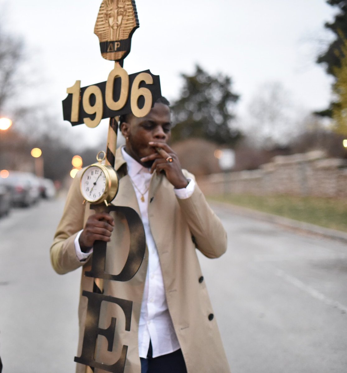 drizzybethename's tweet image. In fact, I am the college of friendship; the university of brotherly love; the school for the better making of men! 

Happy Founders Day to brothers of Old Gold &amp;amp; Black #AlphaTwitter #FoundersDayMood #DRhoBaby