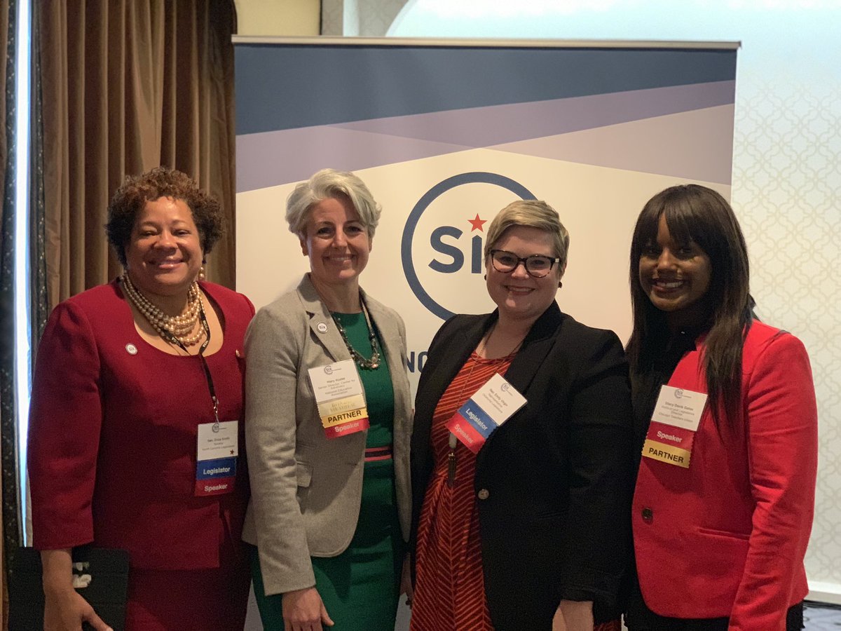 SpeakerWelchIL's tweet photo. Great job @stacydavisgates! Thanks for educating legislators from across the nation on best ways to demand K-12 Education Solutions!  #SixConference #RedforEd #CTUACTSStrike https://t.co/ysSBr3S7UK
