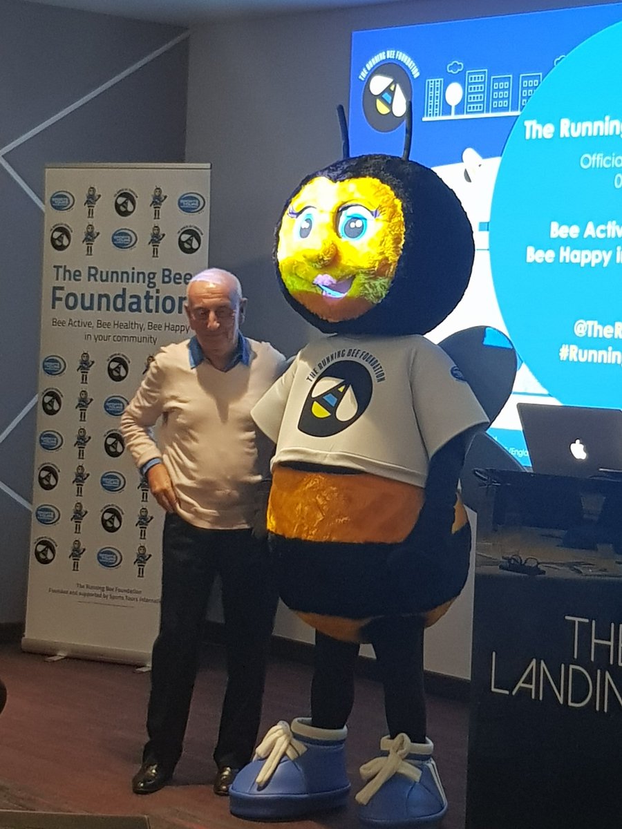 TheRunningBee's tweet photo. Here she is...
Our Mo! πβ€
#BeeActive #BeeHealthy #BeeHappy #RunningBeeLaunch @UKFast https://t.co/GvyJaVpIWi