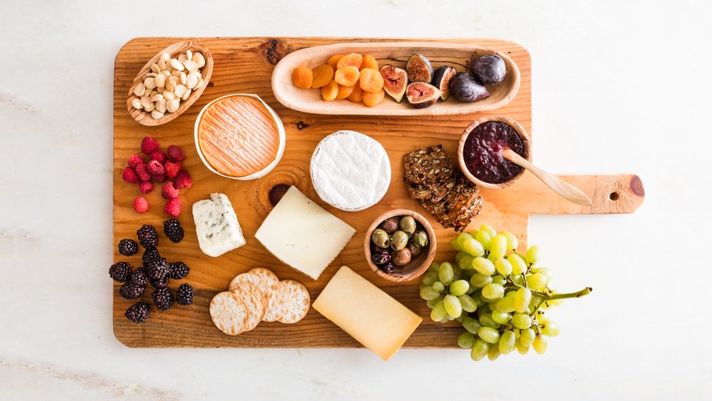 EscoffierATK's tweet photo. Get a head start on helpful ways to feed a crowd plus gain additional access to 230+ courses. Start your free trial today! https://t.co/kEOSwF36z7 https://t.co/7vO7jwFXIu